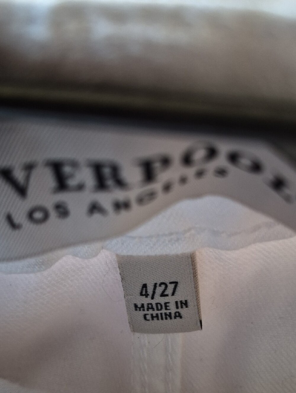 2/$50 Liverpool White Women’s Slim Straight Jeans - Picture 4 of 4